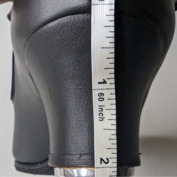 Capezio tap shoes 9 **NEW NEVER WORN** - Picture 4 of 9